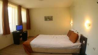 Отель Spa Hotel Planinata Рибарица Двухместный номер с 2 отдельными кроватями-3